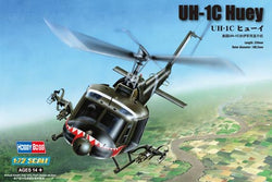 HOBBYBOSS 1:72 UH-1C HUEY HELICOPTER