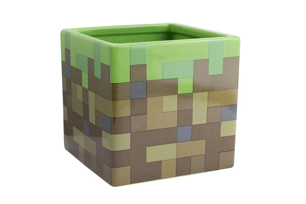 Minecraft Grass Block Pen and Plant Pot