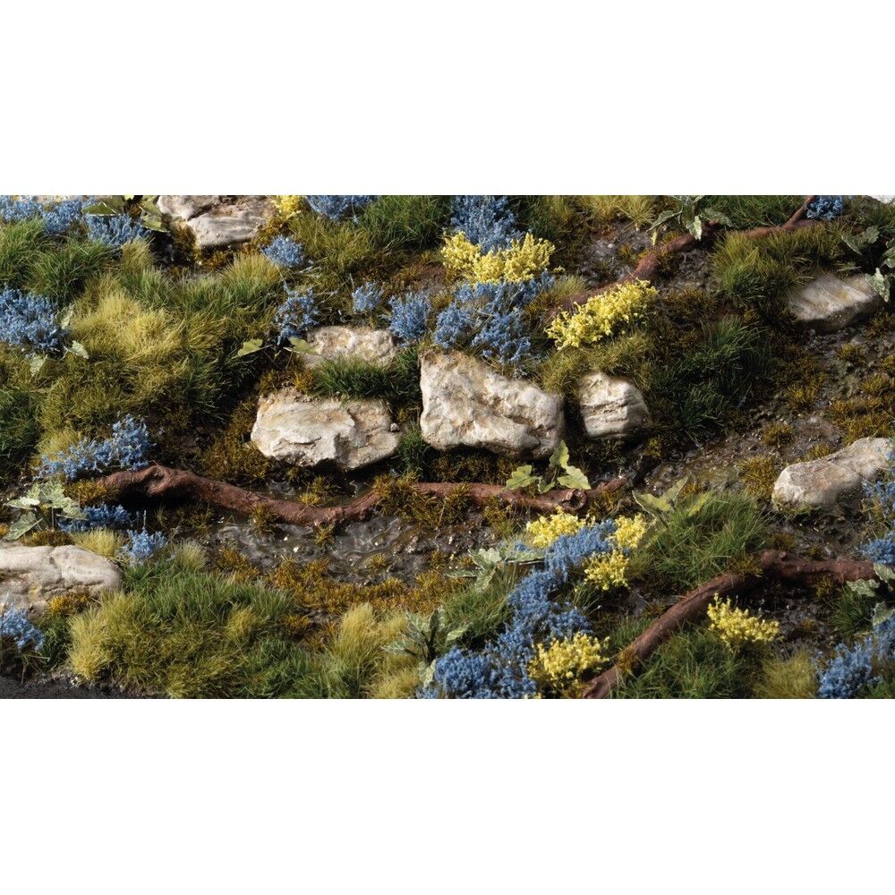 Gamers Grass - Grass Tufts - Flowers - Bluebeard