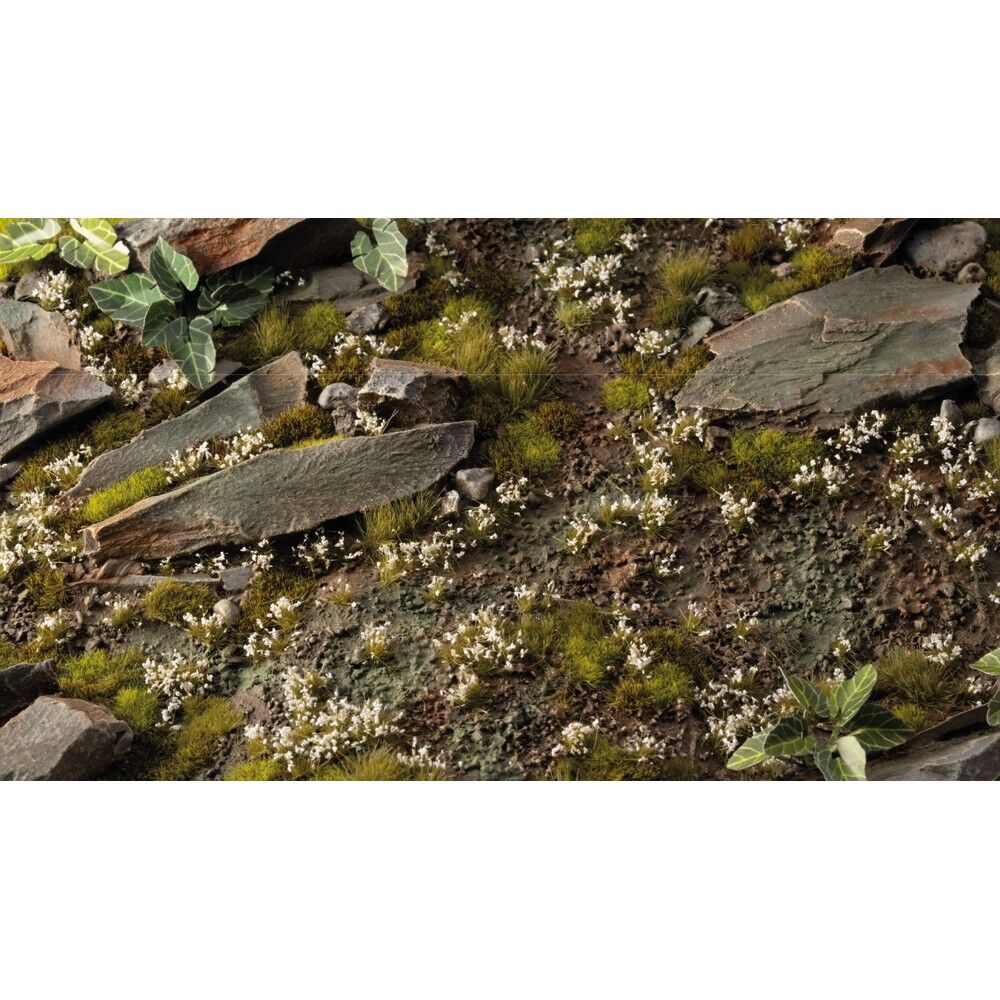 Gamers Grass - Grass Tufts - Flowers - White Lily Tiny