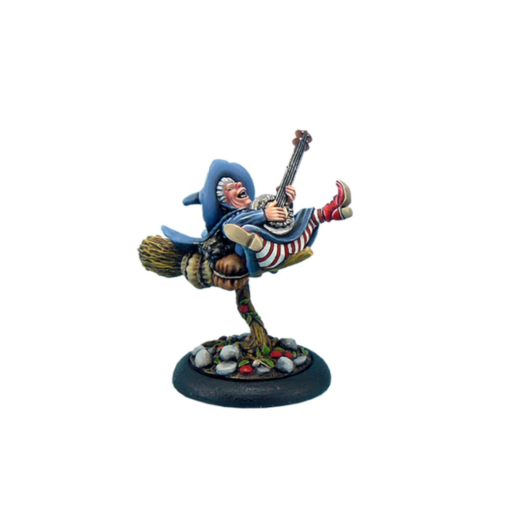 Micro Art Studio - Miniatures - Discworld Nanny Ogg on broom (1)