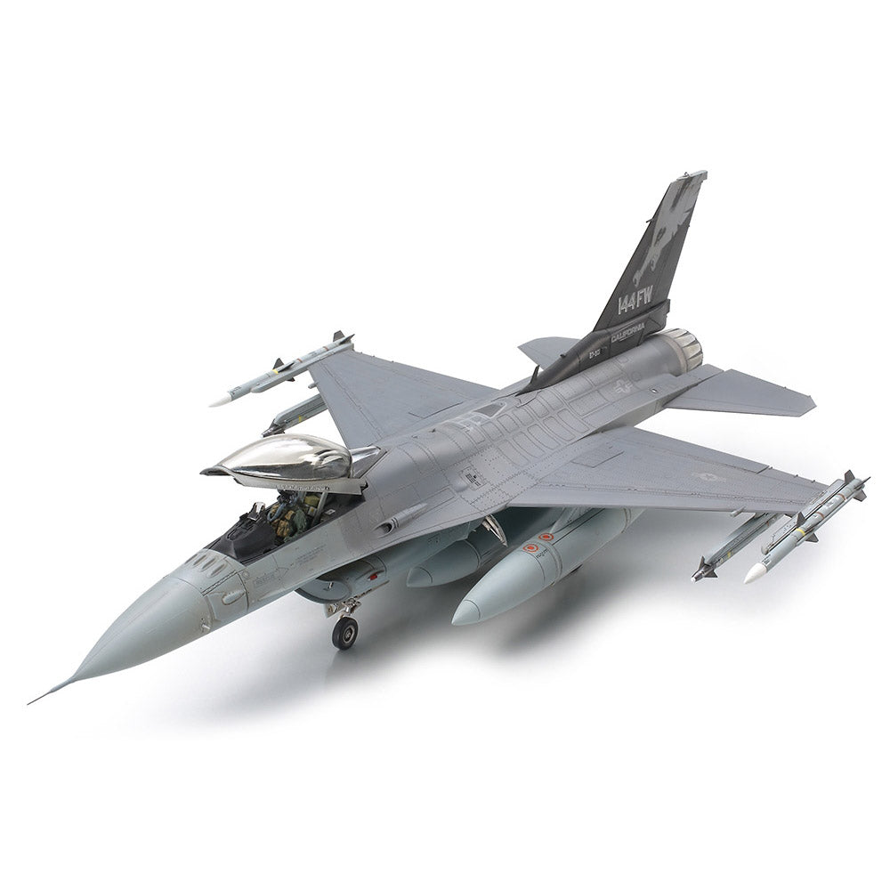 TAMIYA 1/48 LOCKHEED MARTIN F-16C (BLOCK 25/32) FIGHTING FALCON ANG