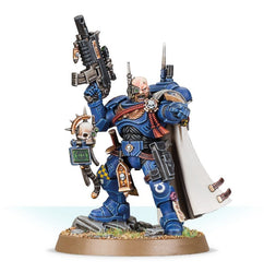 Warhammer 40,000: Space Marines Captain in Phobos Armour 2020