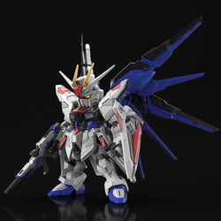 Gundam: Master Grade SD ZGMF-X10A Freedom Gundam - Z.A.F.T. Mobile Suit