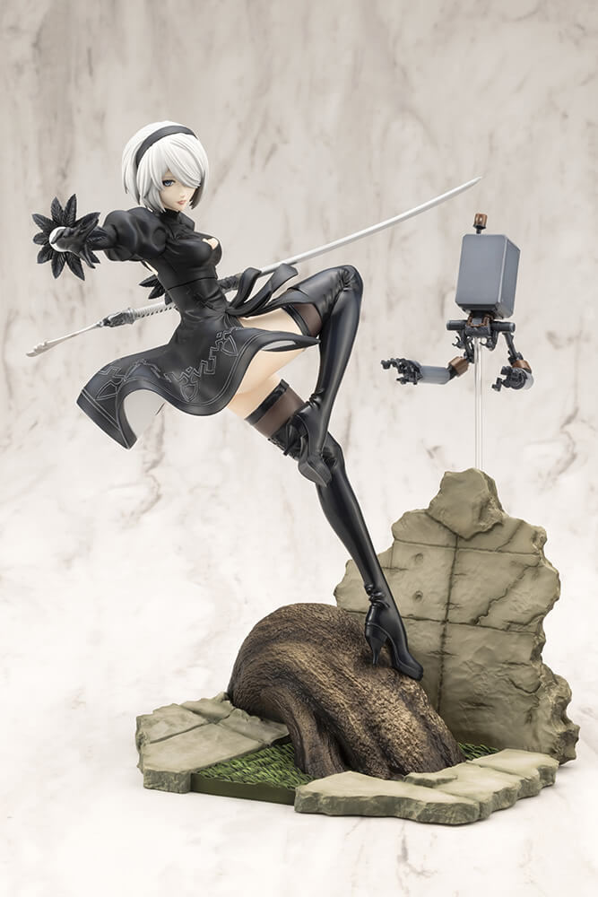 NIER:AUTOMATA VER1.1A - 2B Statue