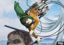 Levi vs Beast Titan - Attack on Titan Figure