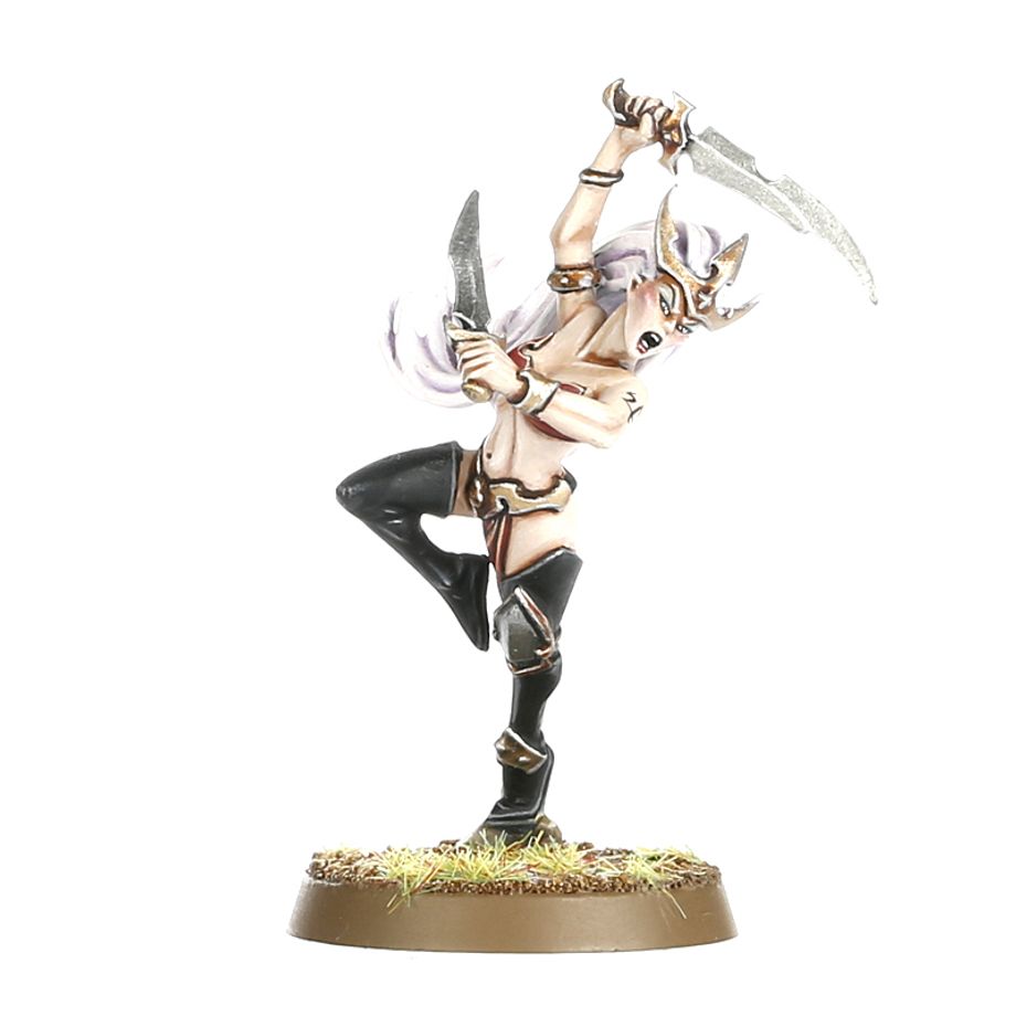 Warhammer Age of Sigmar: Daughters of Khaine - Witch Aelves