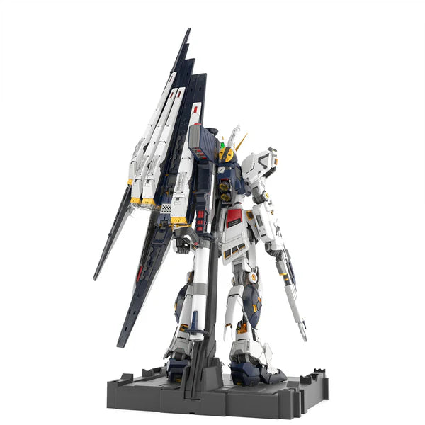 Gundam Perfect Grade Unleashed: 1/60 RX-93 Nu Gundam (LOCAL PICKUP ONLY)