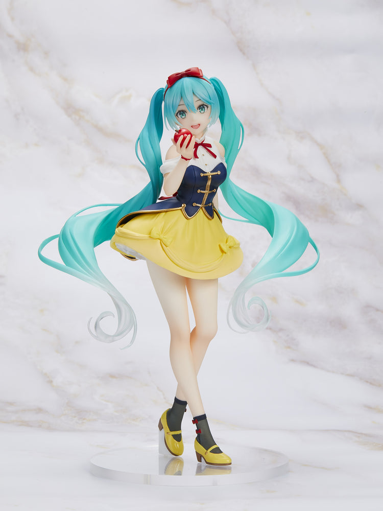 Hatsune Miku Snow White Wonderland Figure