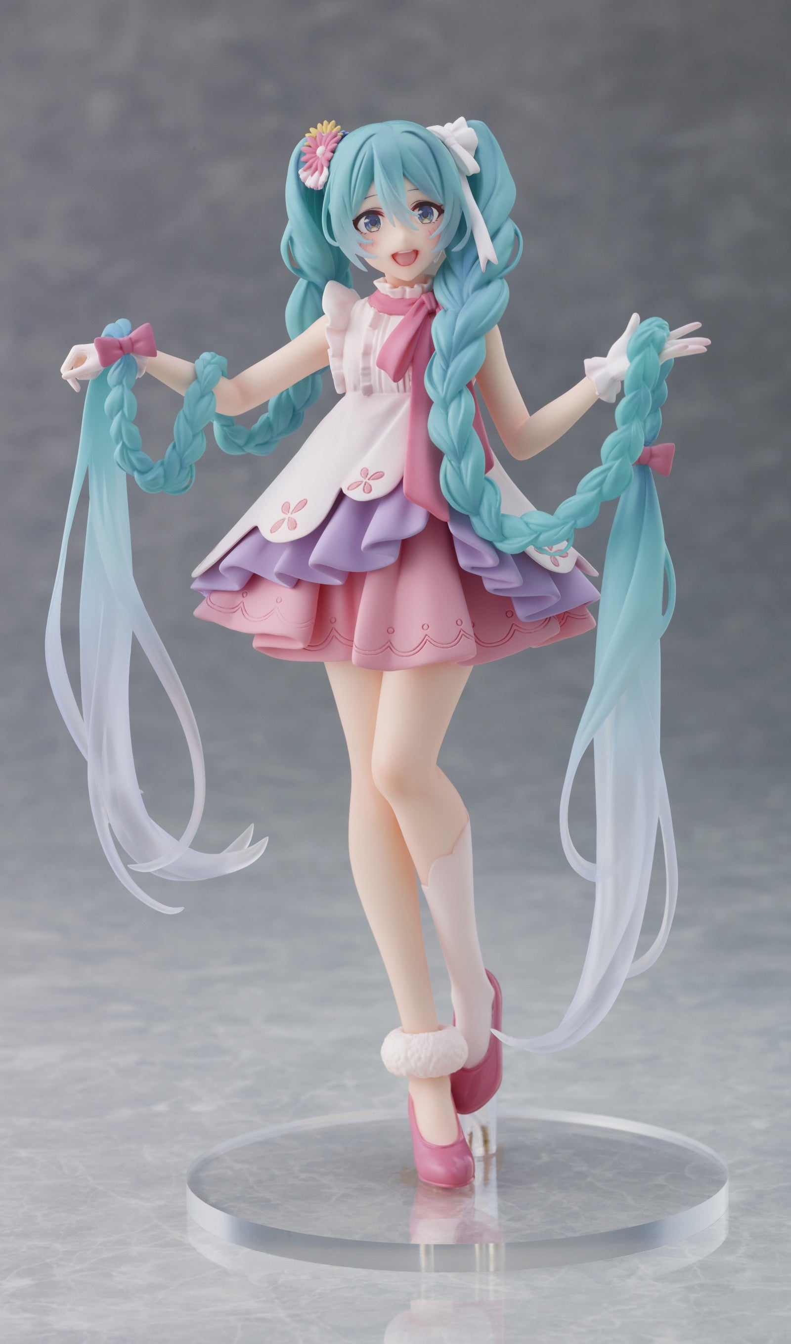 Hatsune Miku Wonderland Rapunzel Figure