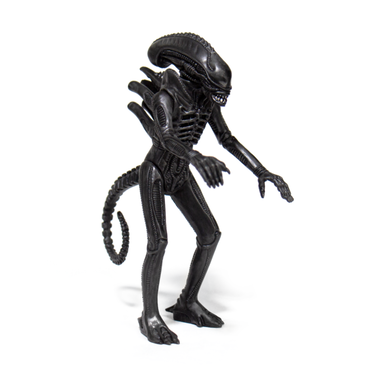 Aliens - Alien Warrior Midnight Black ReAction 3.75” Action Figure