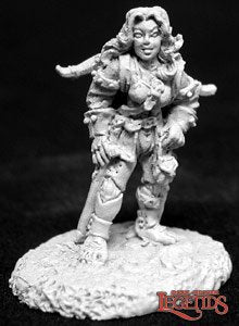 Elia Shadowfeet, Female Halfling Thief