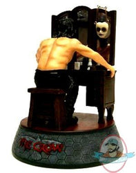 The Crow Transforming Mirror Diorama by NECA
