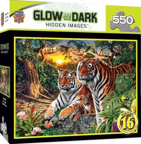 Masterpieces Puzzle Hidden Image Glow Jungle Pride Puzzle 550 pieces