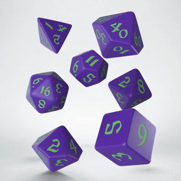 Q-Workshop Classic Runic Purple & white Dice Set (7)