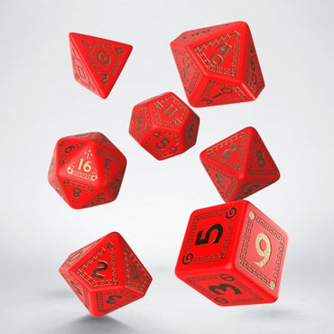 Q-Workshop RuneQuest Red & gold Dice Set (7)