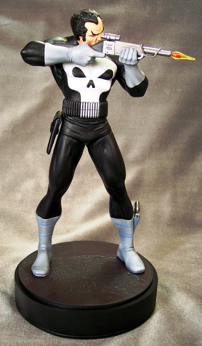 Punisher 1st Appearance Statue By Bowen - Numbered