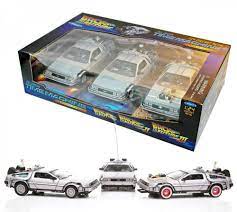 Back to the Future - 1:24 Trilogy Gift DeLorean Replica Set