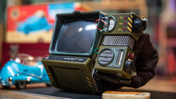 ThinkGeek Fallout 76 Pip-Boy 2000 Mk VI Construction Kit