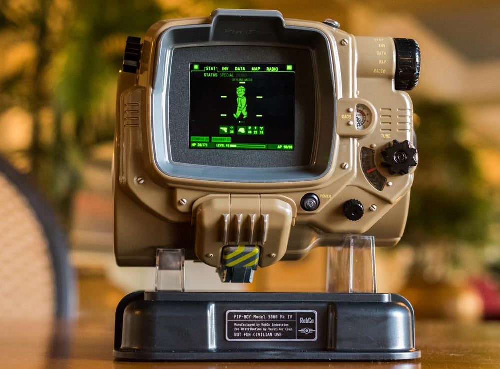 Fallout 4 PipBoy Edition (Xbox One No Game)