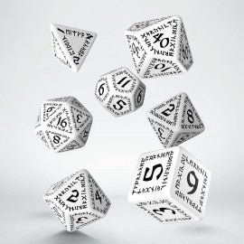 Q-Workshop Runic White & Black Dice Set (7)