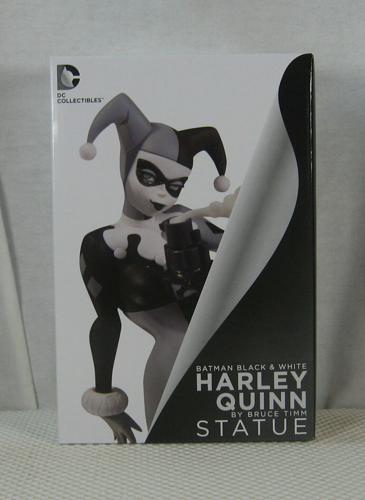 Harley Quinn (Batman Black and White) Cold-Cast Porcelain Statue - Boxed 1st Edition Limited to 5200