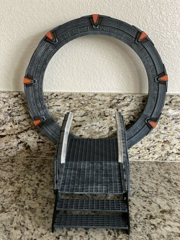 Stargate SG-1 Diamond Select STARGATE Build-A-Figure (Complete)